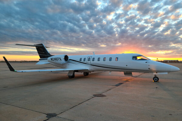 lear-45-sunset